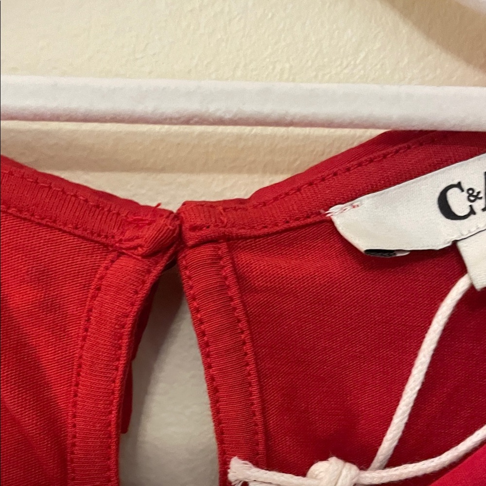 Chic Red Blouse with Peter Pan Collar - Picture 5 of 9